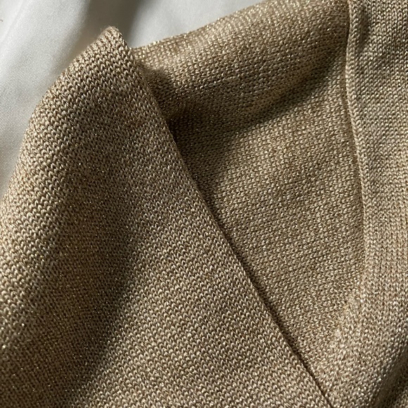 Lightweight knit metallic sweater - Picture 3 of 3